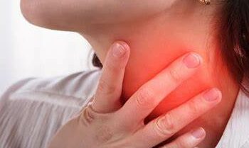 5 Obat Alami untuk Menyembuhkan Tenggorokan Sakit Saat Menelan