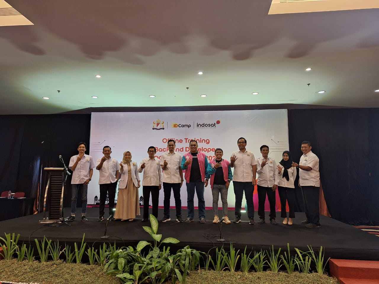 Indosat Kolaborasi KADIN Indonesia Gelar Pelatihan IT dan Coding