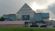 Gedung DPRD Sulbar yang baru di Jl H Abd M